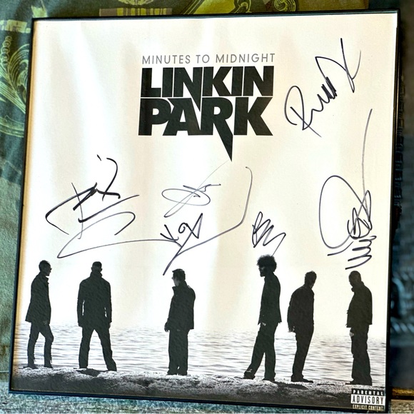 LINKIN PARK®️ PROJEKT REVOLUTION™️ Autographed Memorabilia Ultimate Collection☄️ - Picture 3 of 16